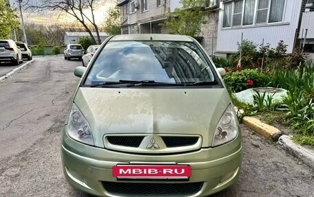 Mitsubishi Colt VI рестайлинг, 2003 год, 399 000 рублей, 3 фотография