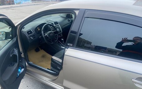 Volkswagen Polo VI (EU Market), 2016 год, 920 000 рублей, 10 фотография