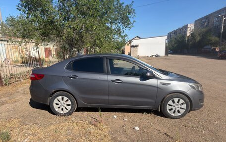 KIA Rio III рестайлинг, 2013 год, 630 000 рублей, 2 фотография