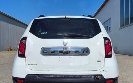 Renault Duster I рестайлинг, 2015 год, 980 000 рублей, 2 фотография