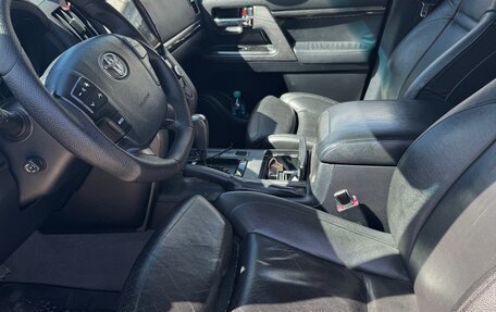 Toyota Land Cruiser 200, 2012 год, 3 100 000 рублей, 4 фотография