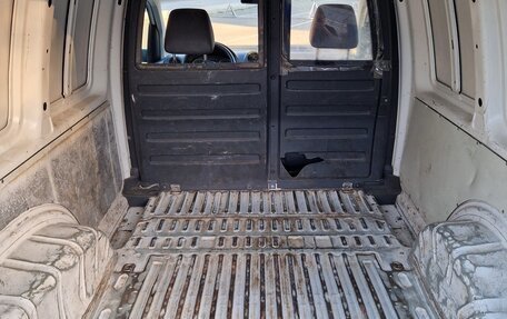 Volkswagen Caddy III рестайлинг, 2011 год, 850 000 рублей, 12 фотография