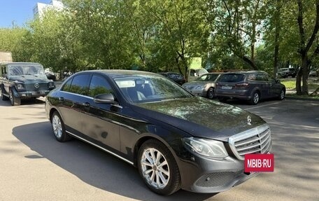 Mercedes-Benz E-Класс, 2020 год, 1 650 000 рублей, 2 фотография