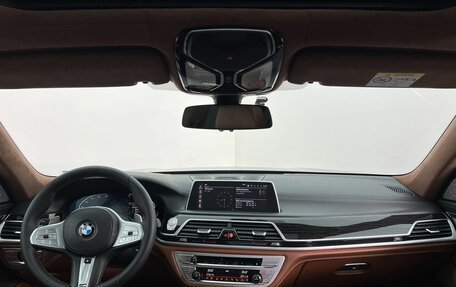 BMW 7 серия, 2019 год, 6 990 000 рублей, 9 фотография