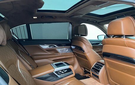 BMW 7 серия, 2019 год, 6 990 000 рублей, 12 фотография