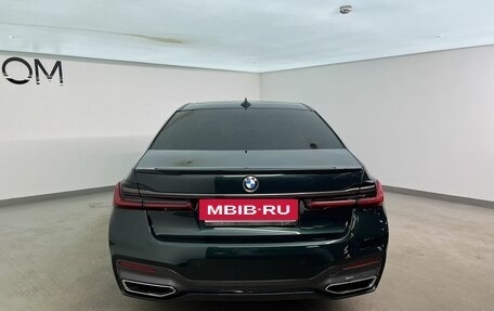 BMW 7 серия, 2019 год, 6 990 000 рублей, 4 фотография