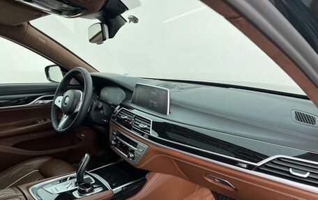 BMW 7 серия, 2019 год, 6 990 000 рублей, 15 фотография