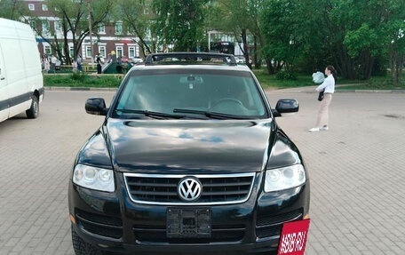 Volkswagen Touareg III, 2004 год, 680 000 рублей, 1 фотография