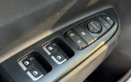 KIA Rio IV, 2021 год, 1 780 000 рублей, 29 фотография
