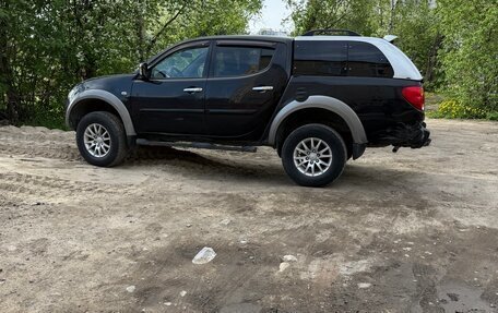 Mitsubishi L200 IV рестайлинг, 2012 год, 1 800 000 рублей, 7 фотография