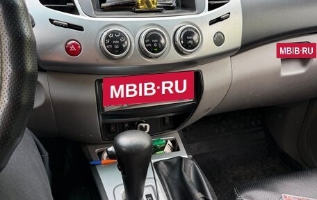 Mitsubishi L200 IV рестайлинг, 2012 год, 1 800 000 рублей, 6 фотография