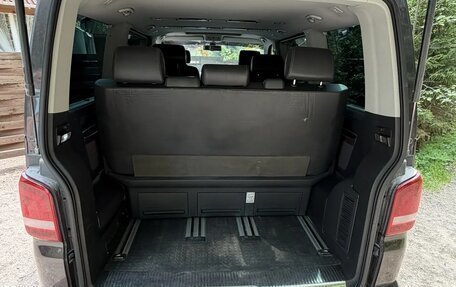 Volkswagen Multivan T5, 2011 год, 2 350 000 рублей, 3 фотография