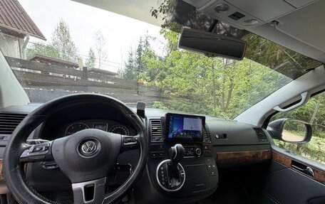 Volkswagen Multivan T5, 2011 год, 2 350 000 рублей, 4 фотография