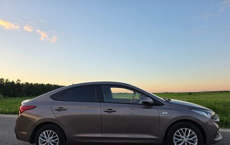 Hyundai Solaris II рестайлинг, 2019 год, 1 400 000 рублей, 9 фотография