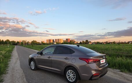 Hyundai Solaris II рестайлинг, 2019 год, 1 400 000 рублей, 5 фотография