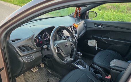 Hyundai Solaris II рестайлинг, 2019 год, 1 400 000 рублей, 15 фотография