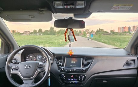 Hyundai Solaris II рестайлинг, 2019 год, 1 400 000 рублей, 26 фотография