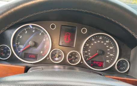 Volkswagen Touareg III, 2004 год, 680 000 рублей, 8 фотография