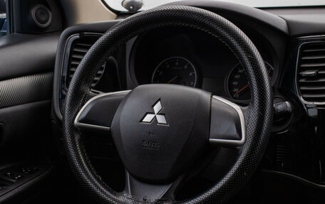Mitsubishi Outlander III рестайлинг 3, 2012 год, 1 050 000 рублей, 15 фотография