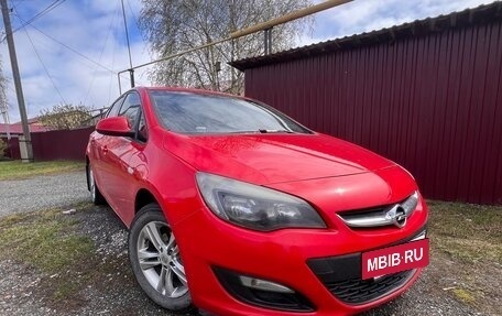 Opel Astra J, 2012 год, 710 000 рублей, 2 фотография
