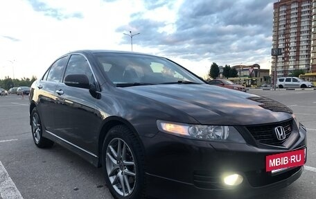 Honda Accord VII рестайлинг, 2006 год, 1 390 000 рублей, 2 фотография