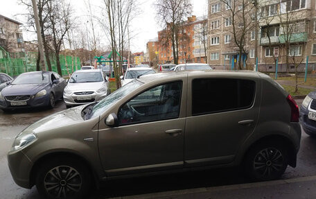 Renault Sandero I, 2011 год, 600 000 рублей, 2 фотография