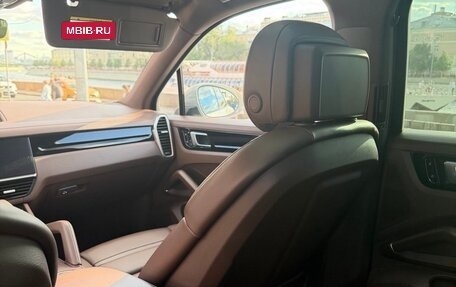 Porsche Cayenne III, 2021 год, 9 700 000 рублей, 10 фотография