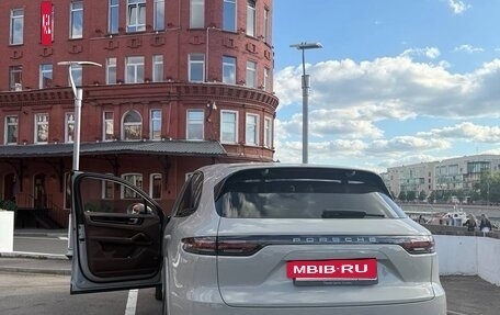 Porsche Cayenne III, 2021 год, 9 700 000 рублей, 16 фотография