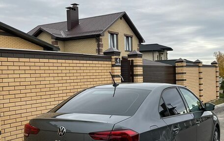 Volkswagen Polo VI (EU Market), 2021 год, 1 650 000 рублей, 3 фотография