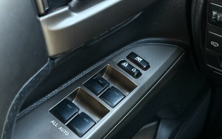Toyota Land Cruiser 200, 2008 год, 3 299 000 рублей, 28 фотография