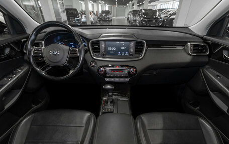 KIA Sorento III Prime рестайлинг, 2018 год, 2 650 000 рублей, 8 фотография