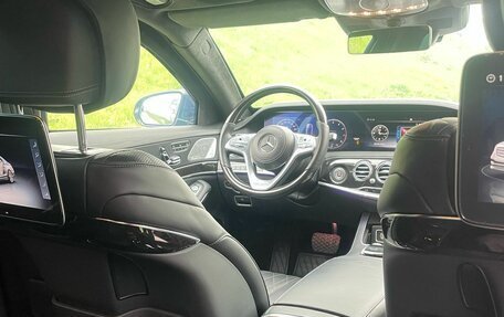 Mercedes-Benz S-Класс, 2018 год, 19 000 000 рублей, 19 фотография