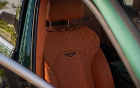 Bentley Bentayga I, 2020 год, 20 800 000 рублей, 24 фотография
