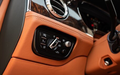 Bentley Bentayga I, 2020 год, 20 800 000 рублей, 32 фотография