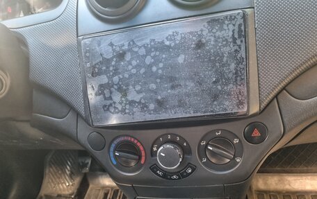 Chevrolet Aveo III, 2010 год, 380 000 рублей, 16 фотография