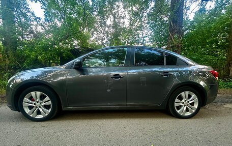 Chevrolet Cruze II, 2010 год, 685 000 рублей, 12 фотография
