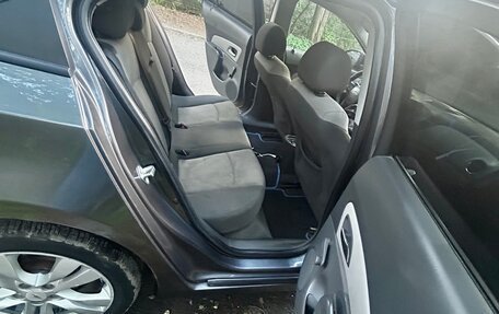 Chevrolet Cruze II, 2010 год, 685 000 рублей, 19 фотография