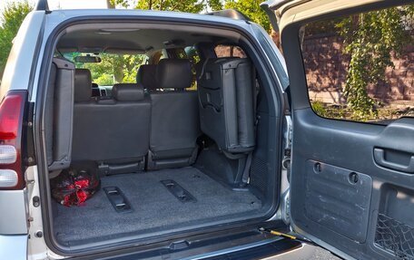 Toyota Land Cruiser Prado 120 рестайлинг, 2006 год, 2 200 000 рублей, 7 фотография