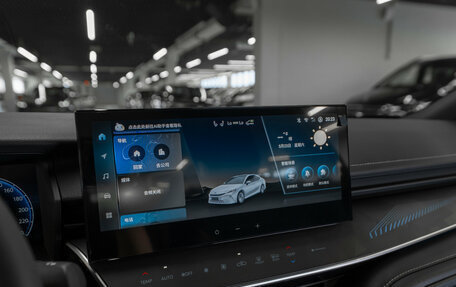 Toyota Camry, 2026 год, 4 100 000 рублей, 16 фотография