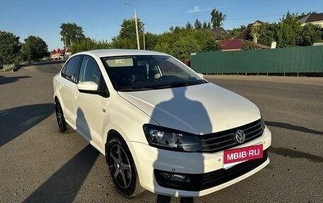Volkswagen Polo VI (EU Market), 2016 год, 780 000 рублей, 2 фотография