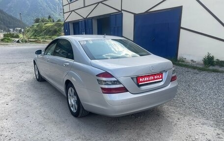 Mercedes-Benz S-Класс, 2007 год, 2 170 000 рублей, 1 фотография