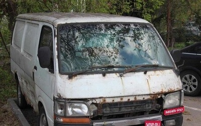 Toyota HiAce H100, 2000 год, 300 000 рублей, 1 фотография