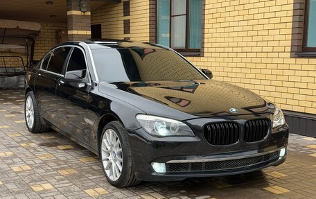 BMW 7 серия, 2010 год, 1 290 000 рублей, 10 фотография