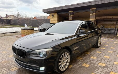 BMW 7 серия, 2010 год, 1 290 000 рублей, 18 фотография