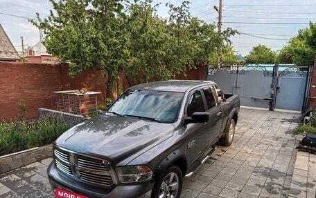 Dodge RAM IV, 2013 год, 3 400 000 рублей, 6 фотография