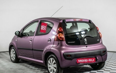 Peugeot 107 I рестайлинг, 2013 год, 770 000 рублей, 7 фотография