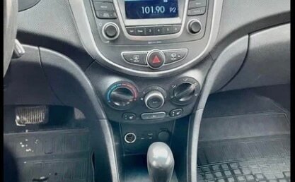 Hyundai Solaris II рестайлинг, 2016 год, 925 000 рублей, 8 фотография