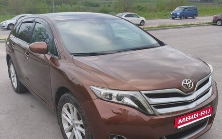 Toyota Venza I, 2013 год, 1 800 000 рублей, 2 фотография