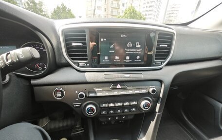 KIA Sportage IV рестайлинг, 2019 год, 2 550 000 рублей, 27 фотография