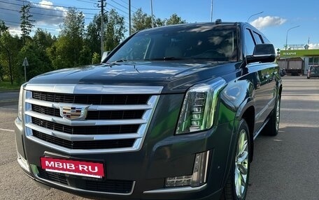 Cadillac Escalade IV, 2019 год, 5 500 000 рублей, 6 фотография